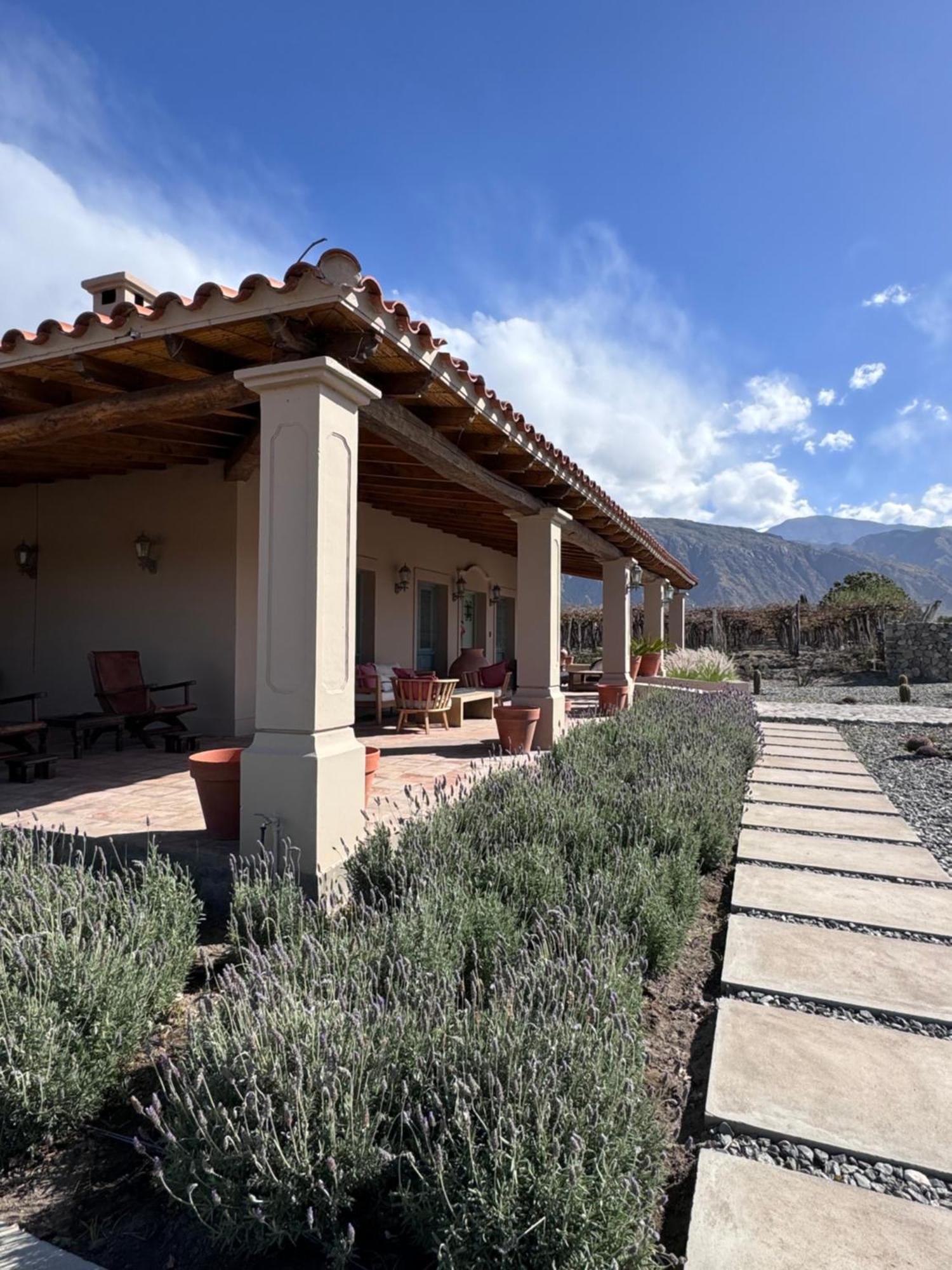 El Porvenir Wine Lodge Cafayate Bagian luar foto