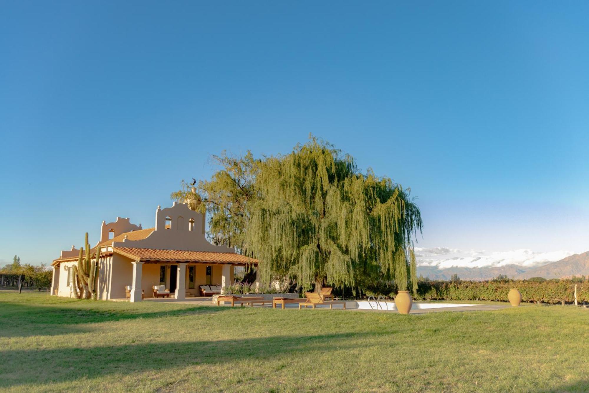 El Porvenir Wine Lodge Cafayate Bagian luar foto